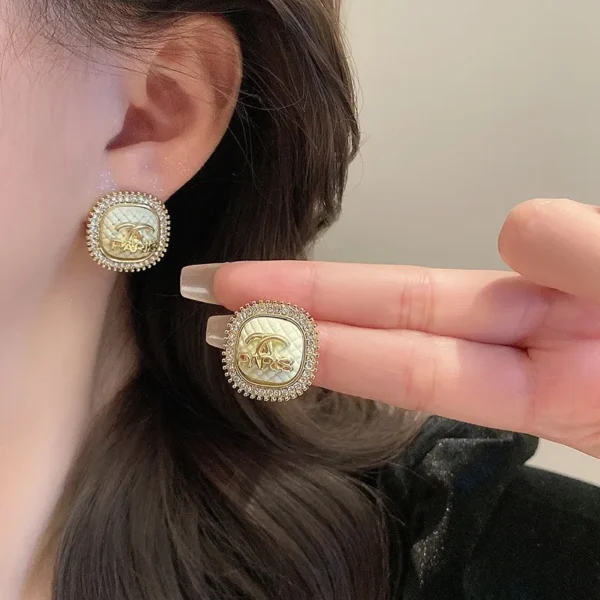 Light luxury block letter earrings set with sparkling zircon earrings fashionable retro earrings accessories jewelry gifts - Image 2