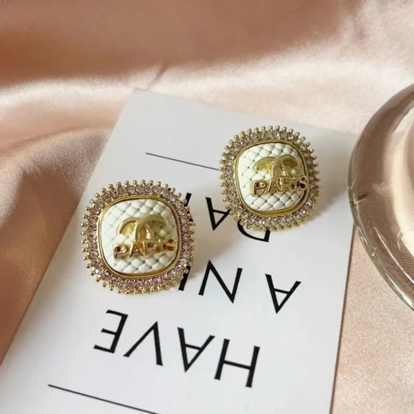 Light luxury block letter earrings set with sparkling zircon earrings fashionable retro earrings accessories jewelry gifts - Image 5