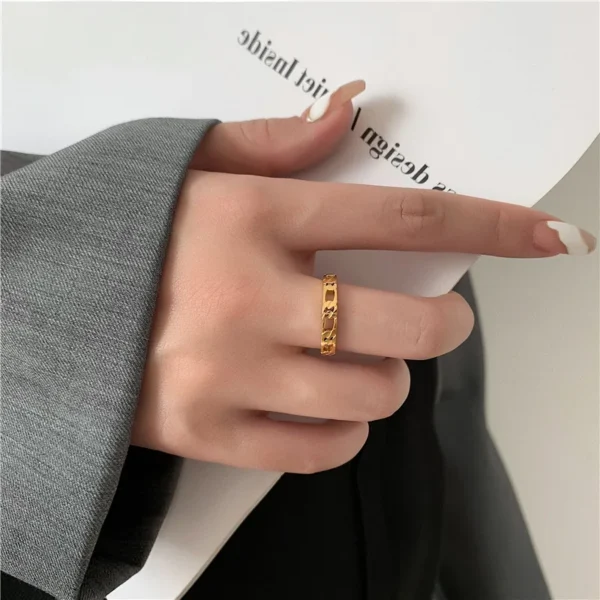 Vintage French Hollow Chain Twist Ring Women's Fashion Personality Party Ring Simple Titanium Steel Jewelry 18K Gold Plated - Image 5