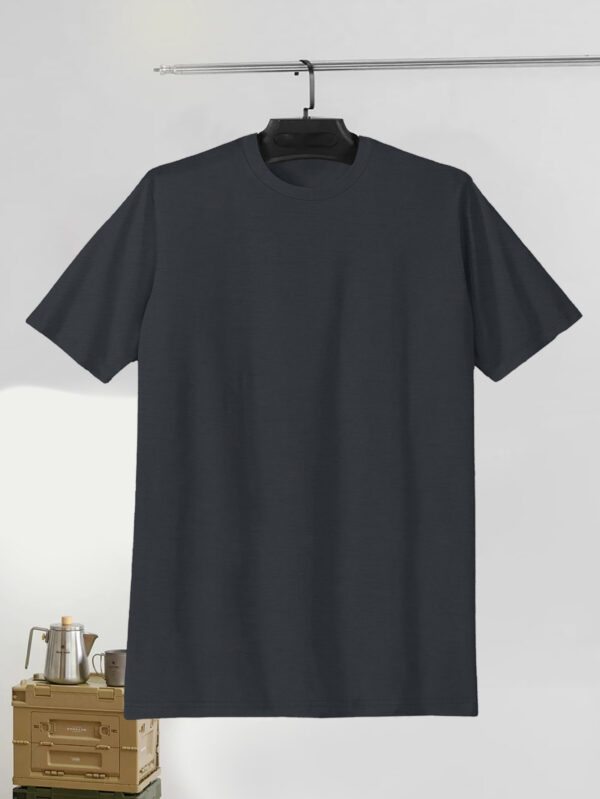 REPLAY Men's Vintage 1975 Graphic T-Shirt - Casual Short Sleeve Summer Tee with Geometric Print, Lightweight Breathable Fabric, Regular Fit, Machine Washable, Casual Attire - Image 6