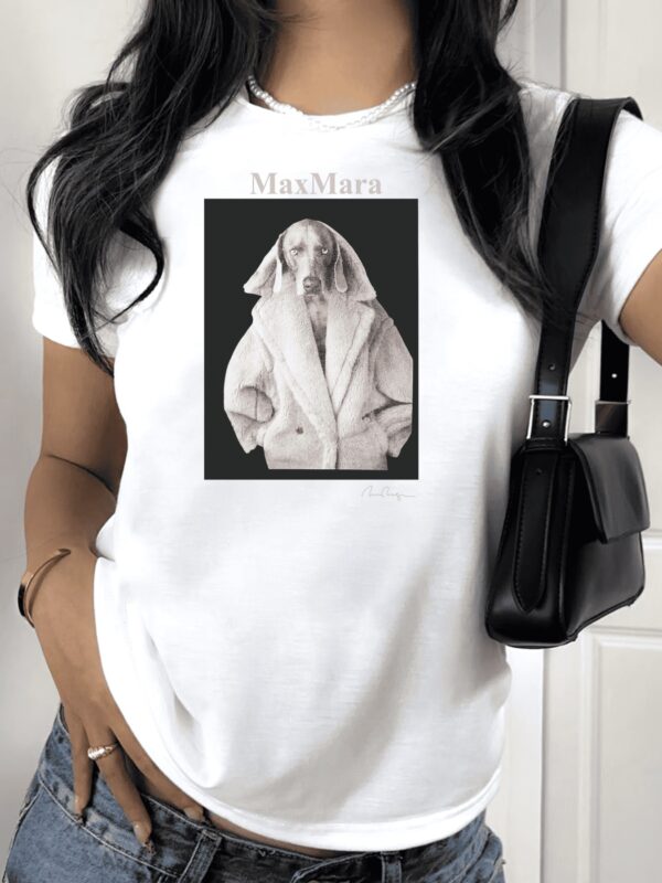 Women'S Max Mara Graphic Tee - Vintage Print, Short Sleeve, Round Neck, Casual Comfort Fit, White with Black & Golden Design, All-Season Versatile Top for Casual Attire