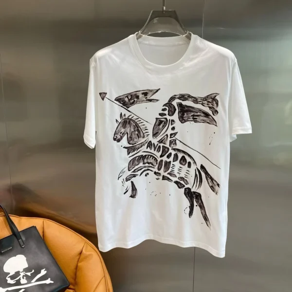 2025 Summer Hot Selling New Men's Casual Short-sleeved Fashion Matching Hand-painted Printed Couple T-shirt - zinifashion 201768104 - Image 2
