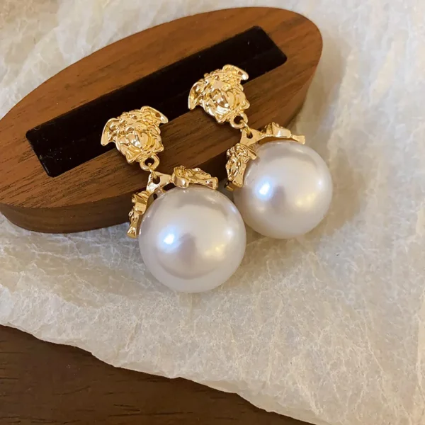 Fashion Simulation Pearl Charm Earrings for Women Exaggerated French Retro Versatile Pendant Earrings Jewelry Accessories Gifts - zinifashion 36 - Image 2