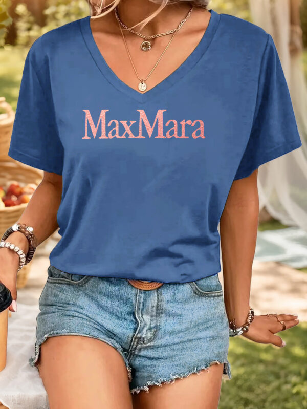 1pc MaxMara Printed Women'S Casual V-Neck T-Shirt - Soft Beige, Short Sleeve, Polyester Blend, Comfort Fit, Allseason Top, Casual Wear | Minimalist Style | Comfortable Fit Top - Image 2
