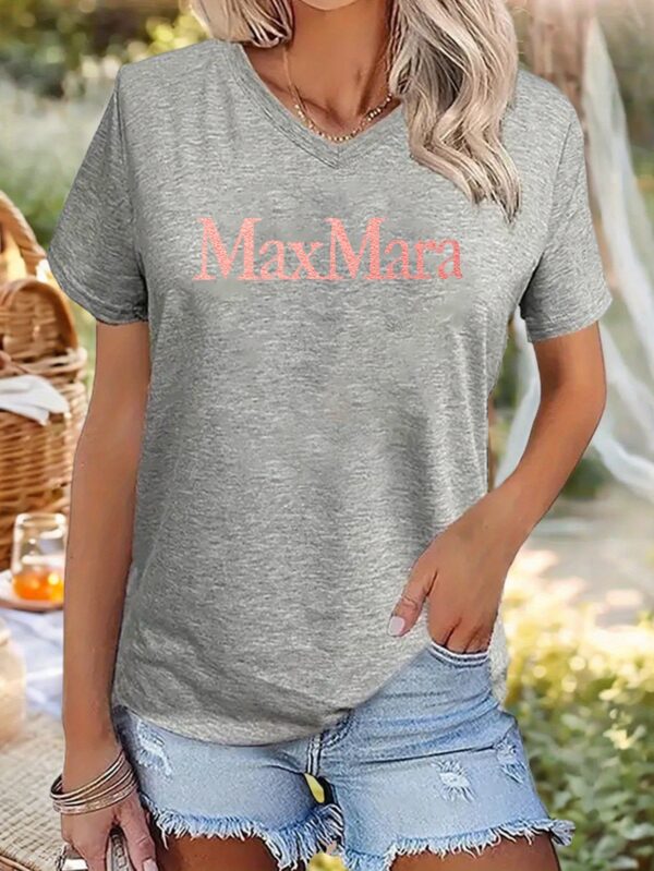 1pc MaxMara Printed Women'S Casual V-Neck T-Shirt - Soft Beige, Short Sleeve, Polyester Blend, Comfort Fit, Allseason Top, Casual Wear | Minimalist Style | Comfortable Fit Top - Image 3