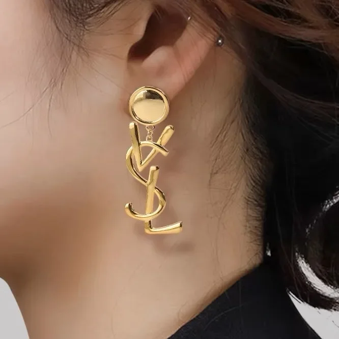 Opulent Feeling Metal Letter Women Statement Ear Jewellery Lady Elegant Drop Earrings Lightweight Luxury Earrings Ladies: Factory Seconds/Rejects – Refurbished – Never Used (Brand New) - Image 3