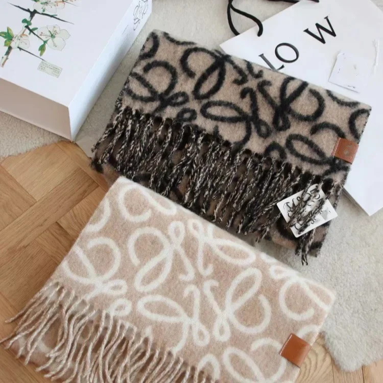 Autumn Winter Long Ladies' Cashmere Brand LOEWE Scarf Double-sided Milk Tea Colour Warm Versatile Women's Fashionable Neck Warmer: Factory Seconds/Rejects – Refurbished – Never Used (Brand New) - Image 4