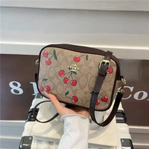 Women's Leather Handbag Elegant Classic Style Crossbody Bag Shoulder Bag By Famous Designer Luxury: Factory Seconds/Rejects – Refurbished – Never Used (Brand New)