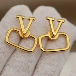 New Sight Design Luxury Metal Letter V Stud Earrings for Women Fashion Brand Brand Jewelry Simple Style Hollow Earrings: Factory Seconds/Rejects – Refurbished – Never Used (Brand New)
